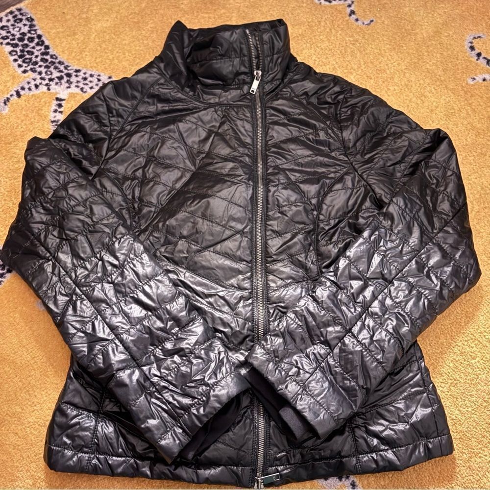 Zella Women's Midnight Black Light Puffer Jacket Size Medium